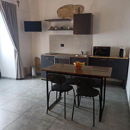 Af Home Trani Buitenkant foto