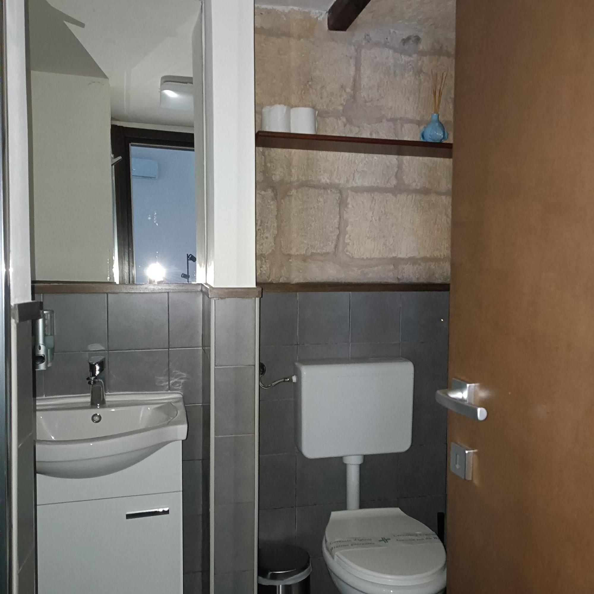 Af Home Trani Buitenkant foto